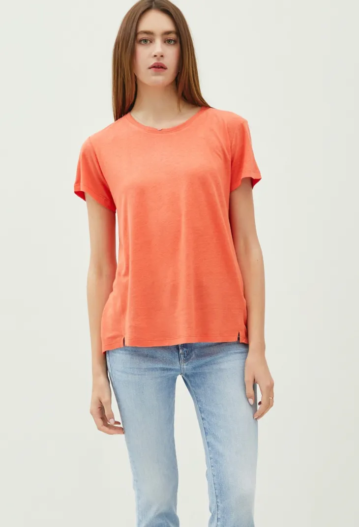 Be Cool Classic Round Neck Split Hem T-Shirt