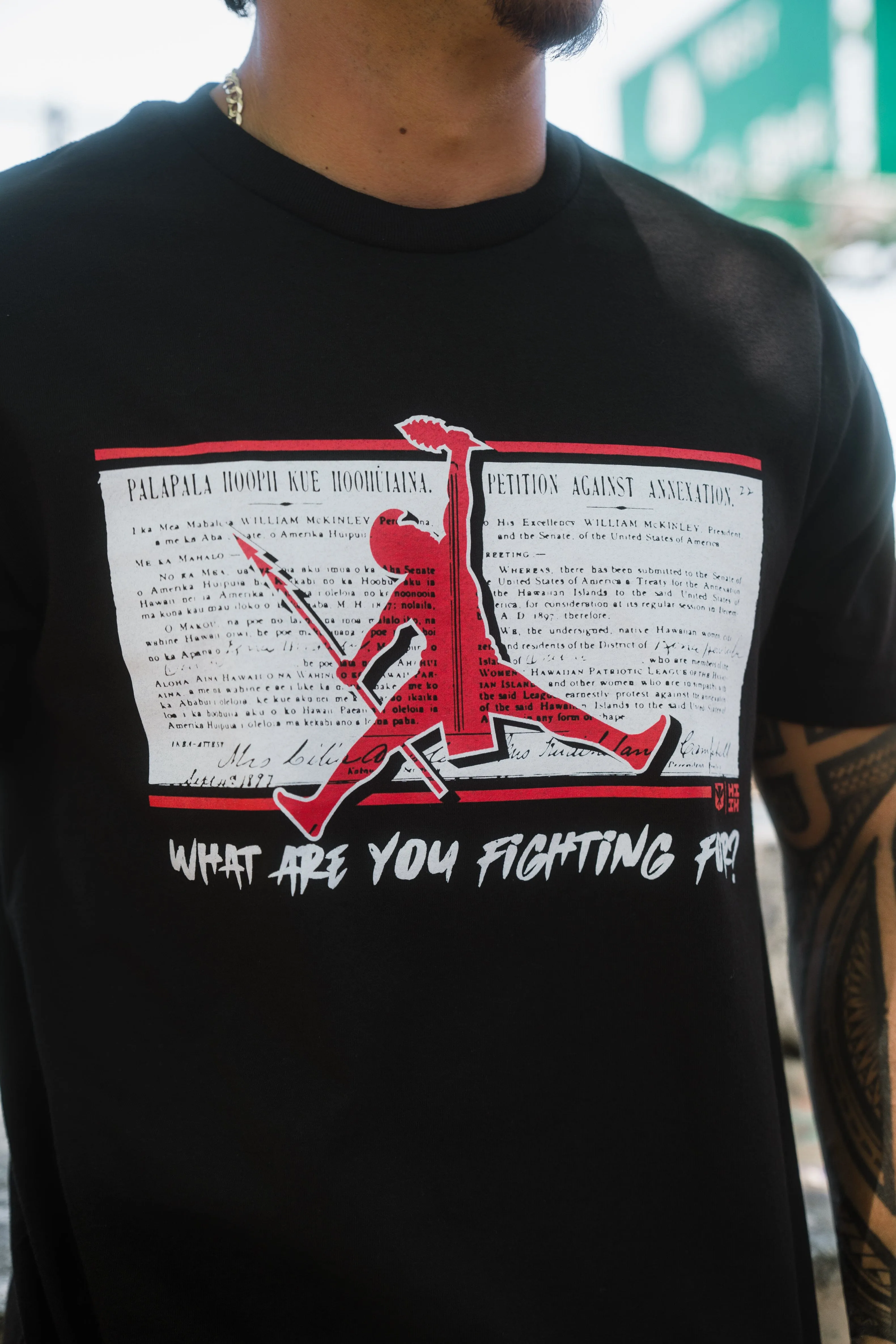 FIGHTING RED T-SHIRT