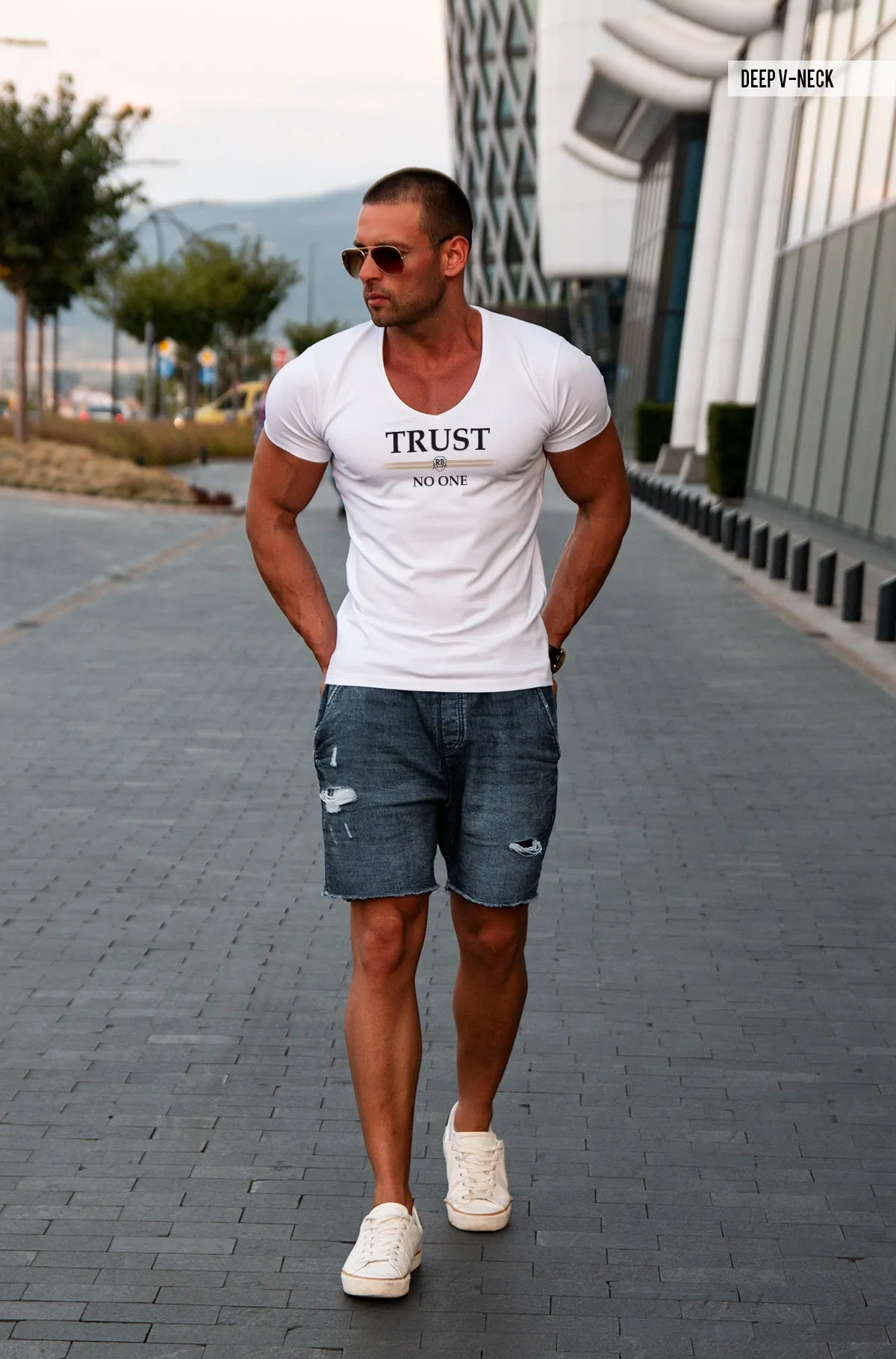 Men's T-shirt "TRUST NO ONE" MD976