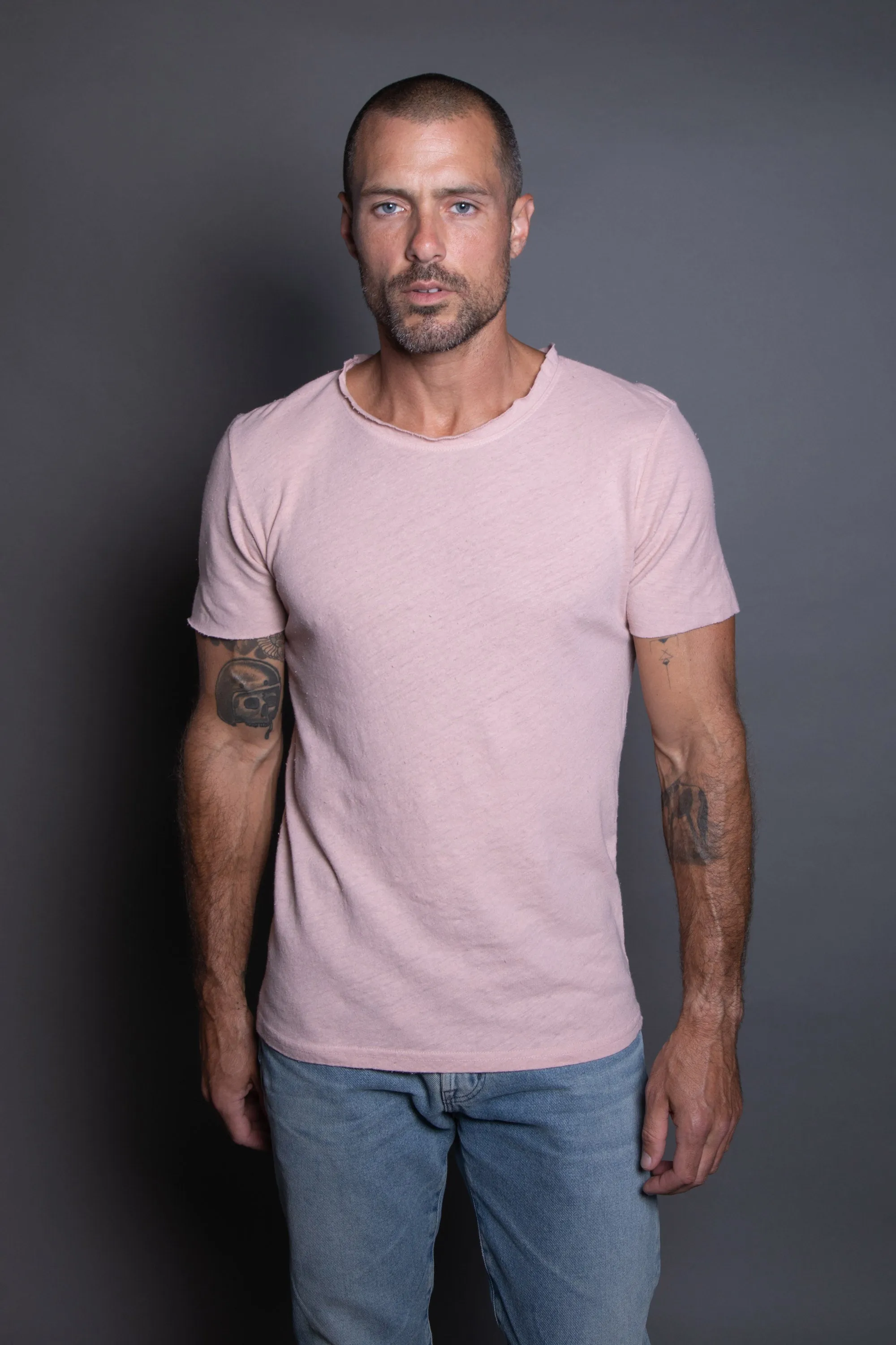 Mens Cotton Linen Wallace Crew Tee with Raw Neck