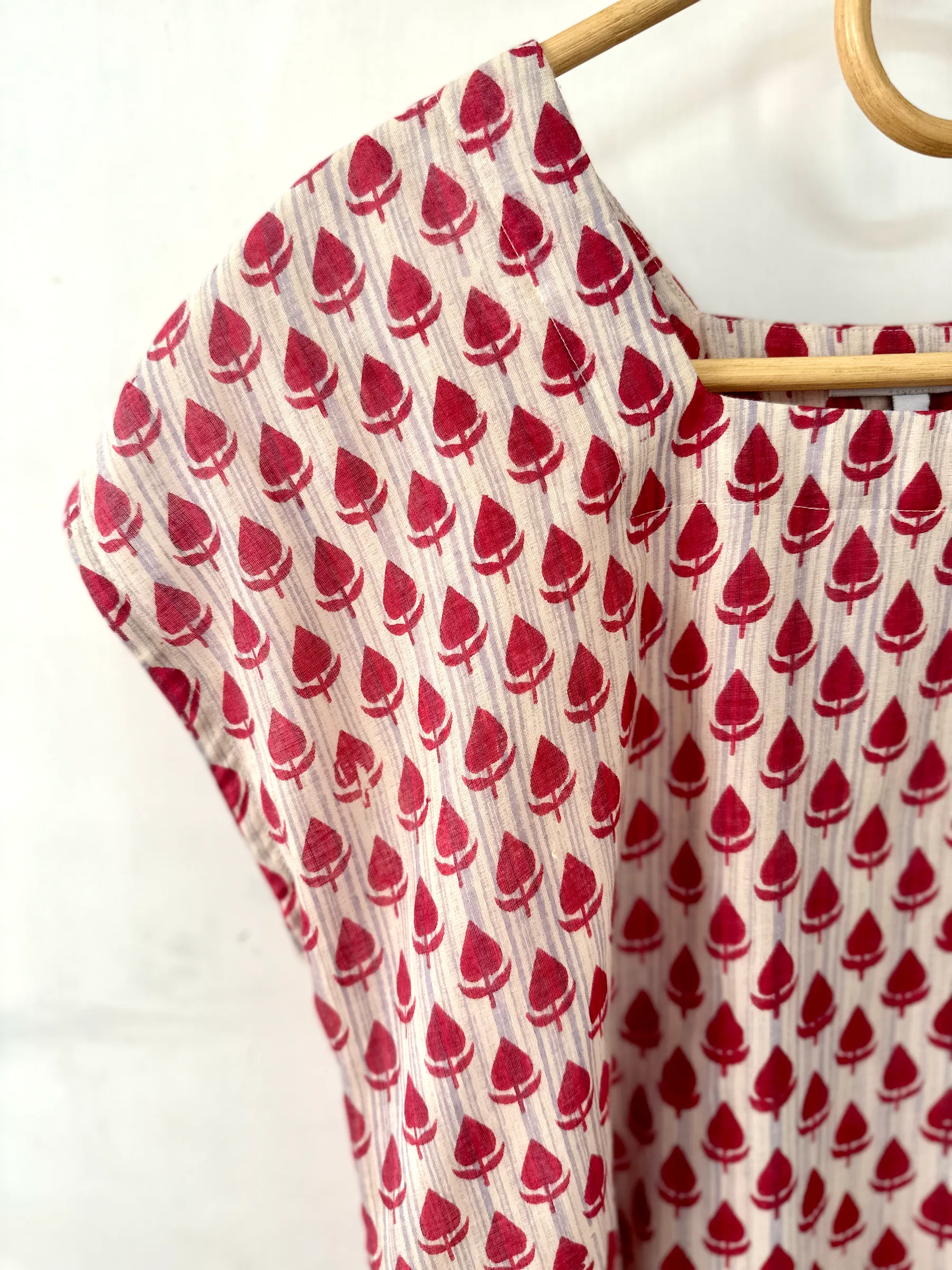 Red Tulip Square Neck Top - XS